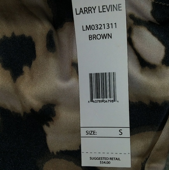 Larry Levine Sleeveless Blouse - Picture 2 of 3